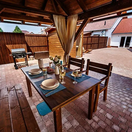 Kék Gerle Ház Villa Mórahalom