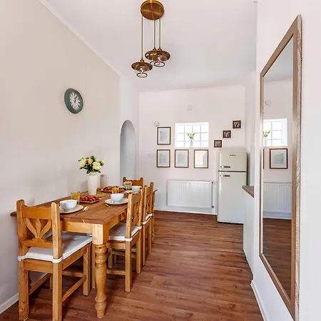 Kék Gerle Ház Villa